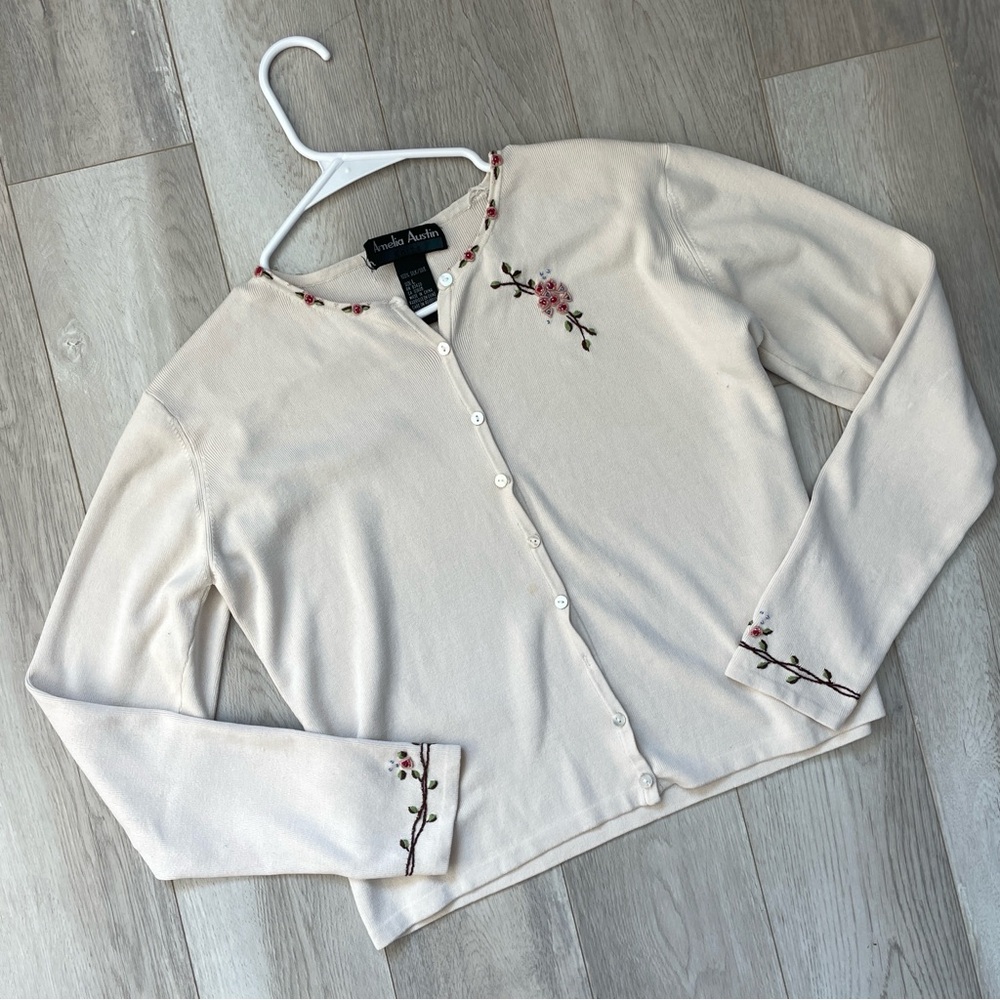 Silk Beaded Cardigan Sweater floral ribbed womens Cream (large) vintage granny